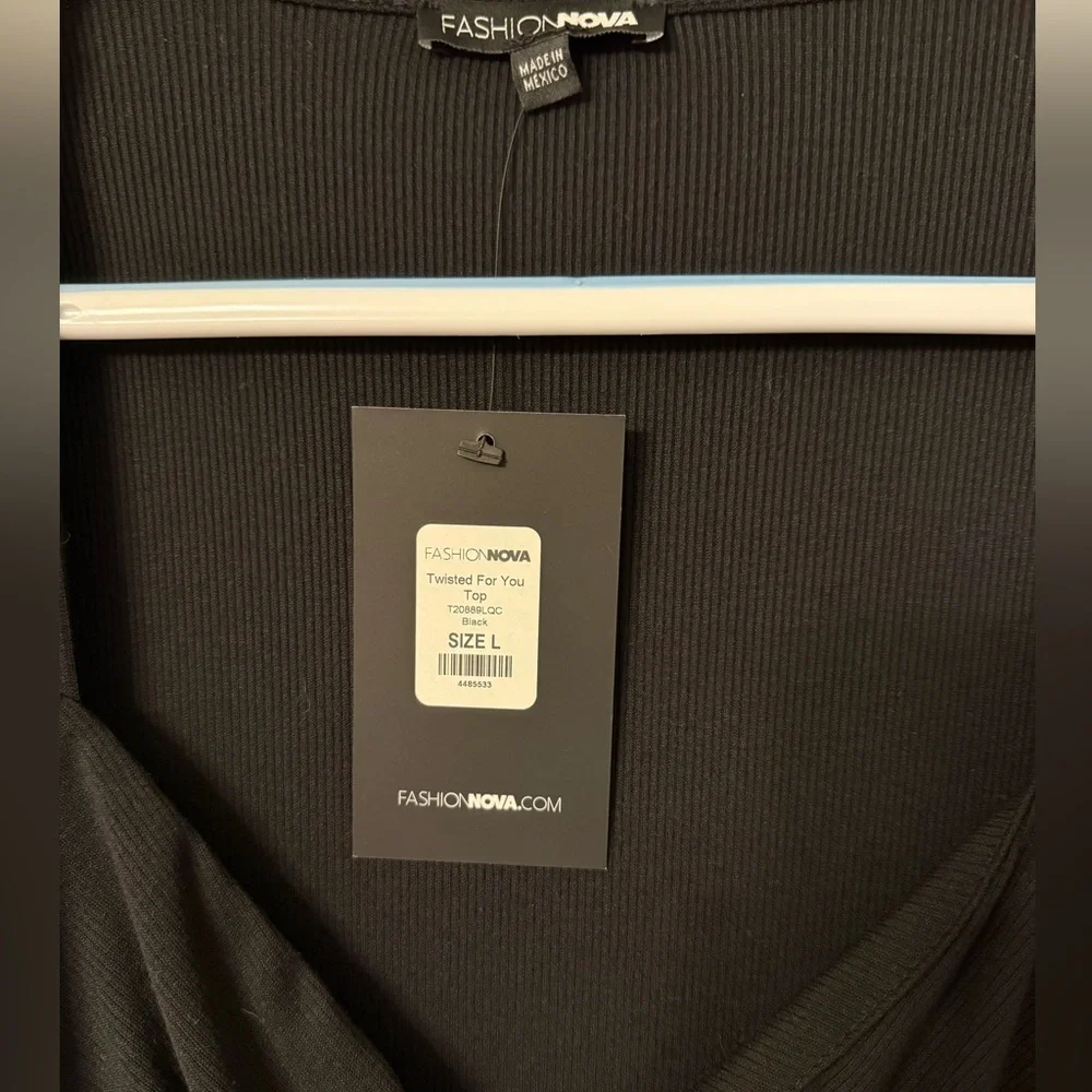 🏷️NWT Fashion Nova Elegant Black Drape Blouse - Picture 2 of 3